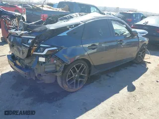 2024 Honda Civic Hatchback Sport Touring with VIN 19XFL1H87RE016721, listed as a IAAI auction lot 41690124 with 1 mi miles. Bid and sale history available at carsss.com. Image 4.