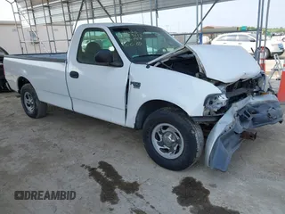 2000 Ford F-150 XL with VIN 1FTRF17W6YNB76149, listed as a IAAI auction lot 42322748 with 166,334 mi miles and . Bid and sale history available at DreamBid. Image 1.