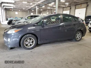 2010 Toyota Prius II z VIN JTDKN3DUXA0241641, wystawiony jako Copart lot #60746475 z przebiegiem 269 477 mil mil oraz Szkoda całkowita • Salvage title. Historia ofert i sprzedaży dostępna na DreamBid. Obrazek 1.