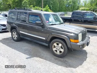 2006 Jeep Commander z VIN 1J8HG48N56C367000, wystawiony jako IAAI lot #42335356 z przebiegiem 223 515 mil mil oraz . Historia ofert i sprzedaży dostępna na DreamBid. Obrazek 1.