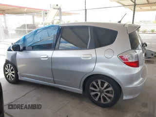 2013 Honda Fit Sport with VIN JHMGE8H54DC047839, listed as a IAAI auction lot 42083683 with 201,284 mi miles. Bid and sale history available at carsss.com. Image 14.