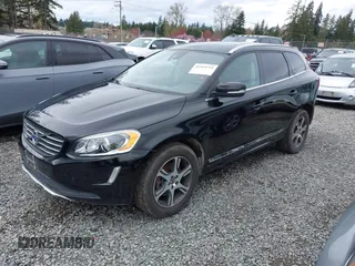 2014 Volvo XC60 R-Design Premier Plus z VIN YV4902DZ7E2553989, wystawiony jako IAAI lot #41919724 z przebiegiem 145 952 mil mil oraz . Historia ofert i sprzedaży dostępna na DreamBid. Obrazek 2.