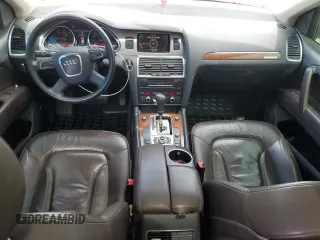 2011 Audi Q7 Premium Plus с VIN WA1LMAFEXBD004153, выставлен на аукционе Copart как лот 55848275 с пробегом 153 167 миль миль и Списание • Salvage title. История ставок и продаж доступна на DreamBid. Изображение 8.
