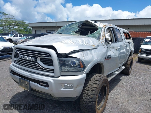 2018 Ram 2500 Laramie with VIN 3C6UR5FL3JG301310, listed as a IAAI auction lot 42239570 with 189,853 mi miles and . Bid and sale history available at DreamBid. Image 6.
