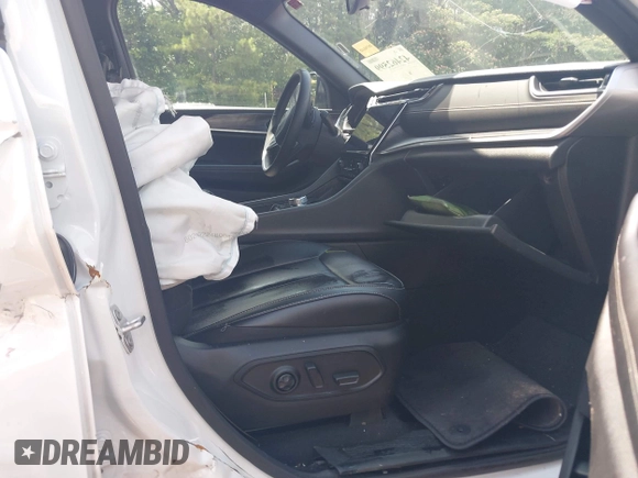 2024 Jeep Grand Cherokee с VIN 1C4RJYB60R8518323, выставлен на аукционе IAAI как лот 42462599 с пробегом 56 463 миль миль и . История ставок и продаж доступна на DreamBid. Изображение 5.