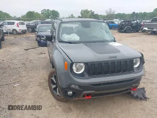 2022 Jeep Renegade Trailhawk with VIN ZACNJDC11NPN53432, listed as a IAAI auction lot 42010778 with 29,889 mi miles and . Bid and sale history available at DreamBid. Image 1.