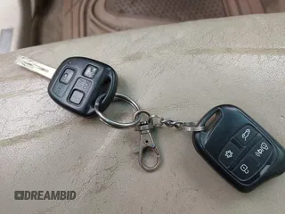 2004 Lexus RX 330 z VIN JTJGA31U940023231, wystawiony jako IAAI lot #42533862 z przebiegiem 275 345 mil mil oraz . Historia ofert i sprzedaży dostępna na DreamBid. Obrazek 11.