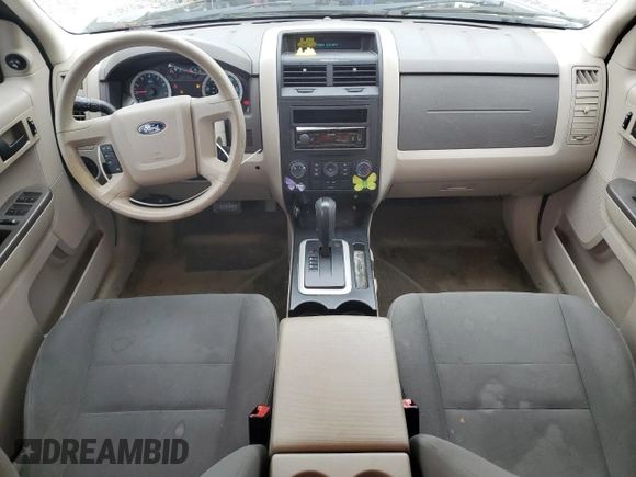 2011 Ford Escape XLS z VIN 1FMCU0C79BKB47155, wystawiony jako Copart lot #60277365 z przebiegiem 124 799 mil mil oraz Czysty tytuł • Clean title. Historia ofert i sprzedaży dostępna na DreamBid. Obrazek 8.