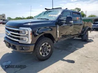 2024 Ford F-250 XL with VIN 1FT8W2BM3REE63084, listed as a Copart auction lot 58811275 with 17,489 mi miles and Salvage title. Bid and sale history available at DreamBid. Image 1.