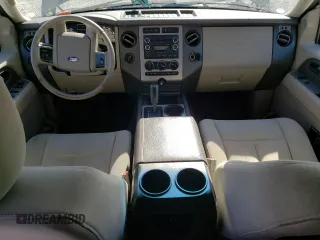 2011 Ford Expedition Max XLT с VIN 1FMJK1J52BEF24394, выставлен на аукционе Copart как лот 48367595 с пробегом 200 967 миль миль и Списание • Salvage title. История ставок и продаж доступна на DreamBid. Изображение 8.