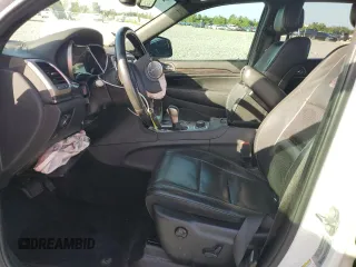 2017 Jeep Grand Cherokee Overland с VIN 1C4RJFCG2HC769223, выставлен на аукционе Copart как лот 60676775 с пробегом 83 962 миль миль и Списание • Salvage title. История ставок и продаж доступна на DreamBid. Изображение 7.
