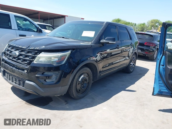2017 Ford Explorer Sport with VIN 1FM5K8GT4HGB05945, listed as a IAAI auction lot 41860853 with 136,318 mi miles and . Bid and sale history available at carsss.com. Image 17.