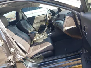 2016 Acura ILX with VIN 19UDE2F30GA022831, listed as a IAAI auction lot 41734215 with 71,628 mi miles. Bid and sale history available at carsss.com. Image 5.