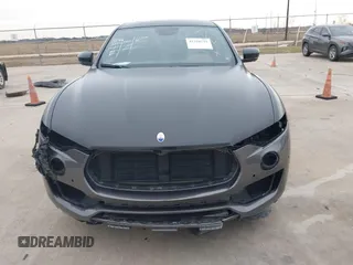 2019 Maserati Levante z VIN ZN661XUA0KX317515, wystawiony jako IAAI lot #41328119 z przebiegiem 47 433 mil mil oraz . Historia ofert i sprzedaży dostępna na DreamBid. Obrazek 6.