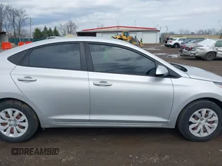 2019 Hyundai Accent SE with VIN 3KPC24A35KE052161, listed as a IAAI auction lot 41916742 with 132,363 mi miles. Bid and sale history available at carsss.com. Image 13.
