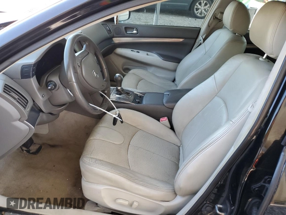 2015 Infiniti Q40 with VIN JN1CV6AP4FM500406, listed as a Copart auction lot 68558774 with 175,946 mi miles and Salvage Title. Bid and sale history available at carsss.com. Image 7.