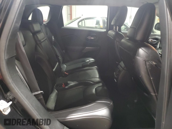 2019 Jeep Cherokee Latitude Plus с VIN 1C4PJMLB5KD198599, выставлен на аукционе Copart как лот 86271604 с пробегом 71 388 миль миль и Списание • Salvage title. История ставок и продаж доступна на DreamBid. Изображение 11.