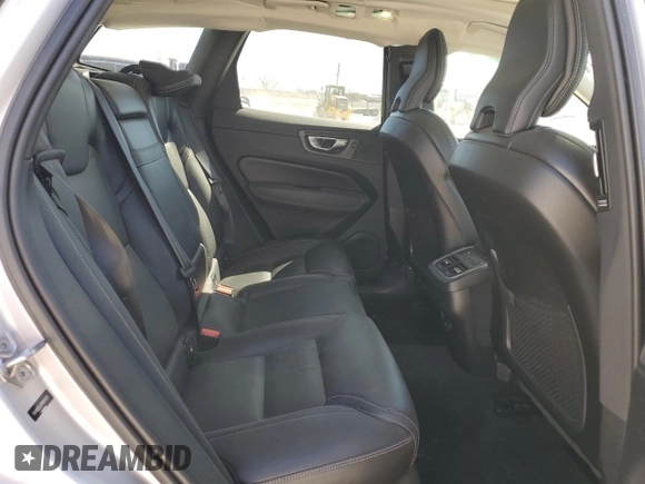 2021 Volvo XC60 Inscription с VIN YV4102DLXM1804209, выставлен на аукционе Copart как лот 49292275 с пробегом 27 791 миль миль и Списание • Salvage title. История ставок и продаж доступна на DreamBid. Изображение 11.