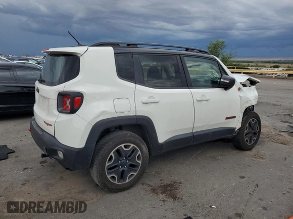 2016 Jeep Renegade Trailhawk with VIN ZACCJBCTXGPD68217, listed as a Copart auction lot 60871725 with 127,177 mi miles and Salvage title. Bid and sale history available at DreamBid. Image 3.