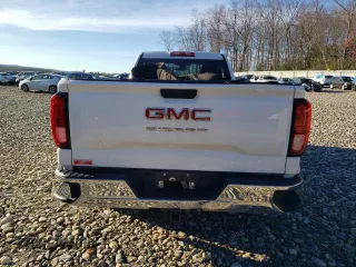 2022 GMC Sierra 1500 Limited Pro with VIN 3GTN9AEK0NG215196, listed as a Copart auction lot 80312004 with 28,584 mi miles and Salvage Title. Bid and sale history available at carsss.com. Image 6.
