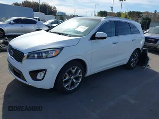 2016 Kia Sorento SX with VIN 5XYPK4A55GG083584, listed as a IAAI auction lot 41414740 with 58,035 mi miles. Bid and sale history available at carsss.com. Image 2.