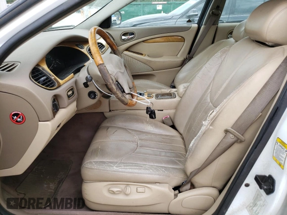 2000 Jaguar S-Type V6 z VIN SAJDA01C0YFL51640, wystawiony jako Copart lot #48708915 z przebiegiem 186 034 mil mil oraz Nie do naprawy • Non repairable. Historia ofert i sprzedaży dostępna na DreamBid. Obrazek 7.