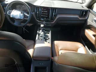 2021 Volvo XC60 Momentum с VIN YV4102RK3M1722743, выставлен на аукционе Copart как лот 54784965 с пробегом 36 686 миль миль и Списание • Salvage title. История ставок и продаж доступна на DreamBid. Изображение 8.