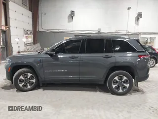 2023 Jeep Grand Cherokee with VIN 1C4RJYB6XPC664772, listed as a IAAI auction lot 41913782 with 41,872 mi miles and . Bid and sale history available at DreamBid. Image 14.