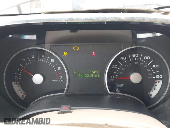 2010 Ford Explorer XLT with VIN 1FMEU6DE0AUA95281, listed as a IAAI auction lot 41510867 with 194,122 mi miles and . Bid and sale history available at DreamBid. Image 7.