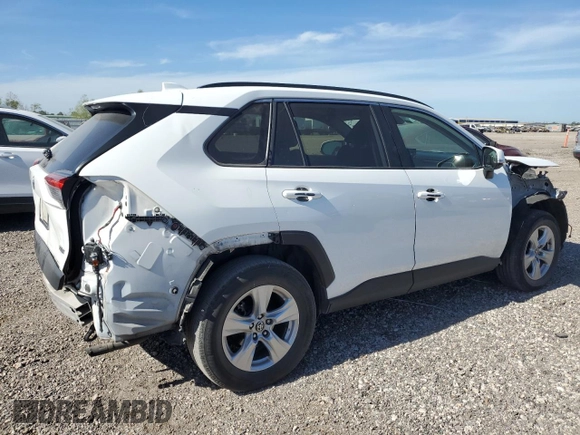 2021 Toyota RAV4 XLE with VIN JTMW1RFV2MJ022824, listed as a Copart auction lot 49426095 with 288,572 mi miles and Clean Title. Bid and sale history available at carsss.com. Image 3.