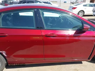 2015 Chrysler 200 S with VIN 1C3CCCBB2FN727144, listed as a IAAI auction lot 41848697 with 153,725 mi miles. Bid and sale history available at carsss.com. Image 13.