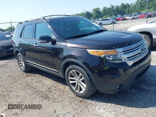 2014 Ford Explorer XLT z VIN 1FM5K7D86EGA27075, wystawiony jako IAAI lot #42572920 z przebiegiem 249 001 mil mil oraz . Historia ofert i sprzedaży dostępna na DreamBid. Obrazek 1.