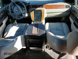 2010 Chevrolet Suburban LT with VIN 1GNUCJE05AR199994, listed as a Copart auction lot 44370655 with 167,356 mi miles and Salvage Title. Bid and sale history available at carsss.com. Image 8.