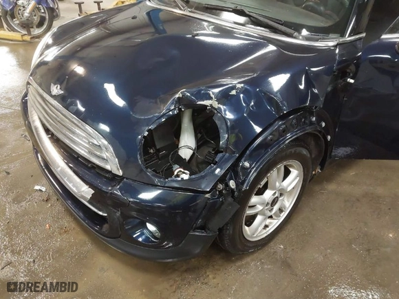 2012 MINI Cooper Hardtop with VIN WMWSU3C54CT543292, listed as a IAAI auction lot 41419223 with 118,487 mi miles. Bid and sale history available at carsss.com. Image 6.