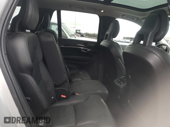 2018 Volvo XC90 Momentum with VIN YV4102PKXJ1344533, listed as a Copart auction lot 73699082 with 65,179 mi miles. Bid and sale history available at carsss.com. Image 11.