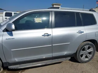 2013 Toyota Highlander Limited with VIN 5TDYK3EH1DS127940, listed as a IAAI auction lot 41826678 with 1 mi miles. Bid and sale history available at carsss.com. Image 14.