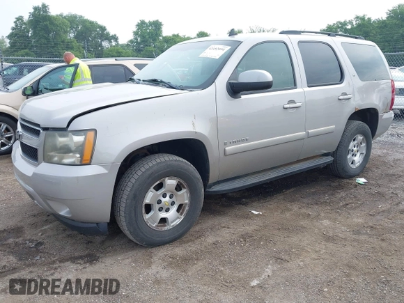 2008 Chevrolet Tahoe 3LT with VIN 1GNFK13058J103613, listed as a IAAI auction lot 42452094 with 221,408 mi miles and . Bid and sale history available at DreamBid. Image 2.