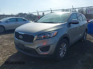 2016 Kia Sorento LX with VIN 5XYPGDA54GG065563, listed as a IAAI auction lot 41801533 with 126,557 mi miles. Bid and sale history available at carsss.com. Image 16.