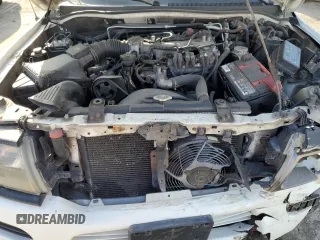 2000 Mitsubishi Montero Sport LS with VIN JA4MT31H1YP027476, listed as a Copart auction lot 48561035 with 337,587 mi miles and Salvage Title. Bid and sale history available at carsss.com. Image 13.