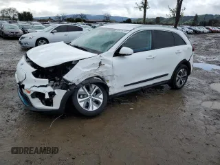 2019 Kia Niro EX with VIN KNDCC3LGXK5018915, listed as a Copart auction lot 49416795 with 44,523 mi miles and Salvage Title. Bid and sale history available at carsss.com. Image 1.