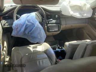 2004 Cadillac DeVille z VIN 1G6KD54Y44U226800, wystawiony jako Copart lot #61298895 z przebiegiem 108 211 mil mil oraz Szkoda całkowita • Salvage title. Historia ofert i sprzedaży dostępna na DreamBid. Obrazek 8.