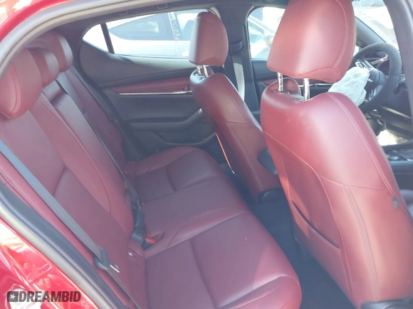 2019 Mazda Mazda3 Hatchback w/Premium Pkg with VIN JM1BPBNMXK1143918, listed as a IAAI auction lot 41774753 with 28,340 mi miles. Bid and sale history available at carsss.com. Image 8.