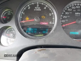 2011 Chevrolet Suburban LT с VIN 1GNSCJE02BR341808, выставлен на аукционе IAAI как лот 42394173 с пробегом 192 172 миль миль и . История ставок и продаж доступна на DreamBid. Изображение 7.