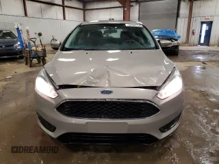 2015 Ford Focus SE with VIN 1FADP3K21FL301774, listed as a Copart auction lot 52552735 with 115,401 mi miles and Clean Title. Bid and sale history available at carsss.com. Image 5.