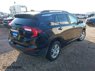 2024 GMC Terrain SLE with VIN 3GKALTEG6RL189681, listed as a IAAI auction lot 39759876 with 17,457 mi miles. Bid and sale history available at carsss.com. Image 4.
