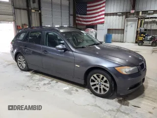 2006 BMW 3 Series 325xi z VIN WBAVT13526KW23463, wystawiony jako Copart lot #58505625 z przebiegiem 151 379 mil mil oraz Szkoda całkowita • Salvage title. Historia ofert i sprzedaży dostępna na DreamBid. Obrazek 4.