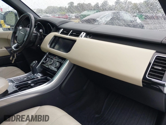2016 Land Rover Range Rover Sport HSE with VIN SALWR2VF2GA556803, listed as a IAAI auction lot 42200242 with 189,007 mi miles and . Bid and sale history available at DreamBid. Image 5.