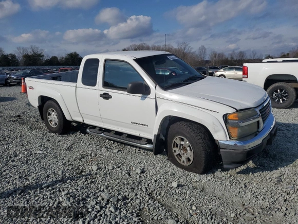 2005 GMC Canyon SLE Z71 with VIN 1GTDT196658160205, listed as a Copart auction lot 85225514 with 144,361 mi miles and Salvage Title. Bid and sale history available at carsss.com. Image 4.