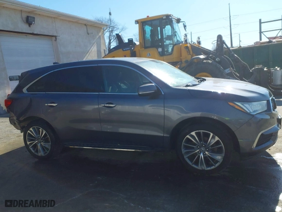2017 Acura MDX w/Technology Pkg with VIN 5FRYD4H56HB033627, listed as a IAAI auction lot 41771033 with 133,695 mi miles. Bid and sale history available at carsss.com. Image 13.