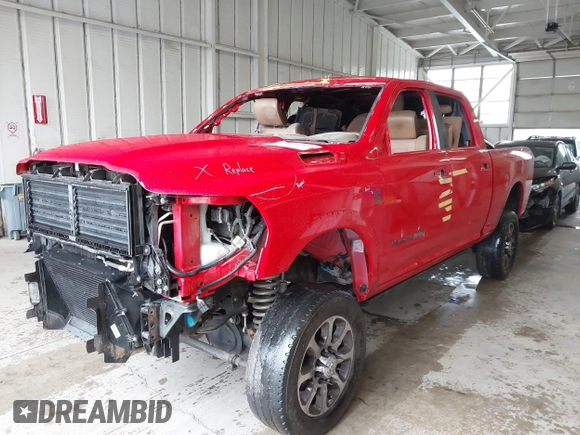 2022 Ram 2500 Longhorn z VIN 3C6UR5GL2NG130702, wystawiony jako IAAI lot #42001500 z przebiegiem 69 246 mil mil oraz . Historia ofert i sprzedaży dostępna na DreamBid. Obrazek 2.